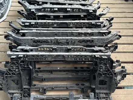 Телевизор (суппорт радиатора) Hyundai за 12 500 тг. в Павлодар