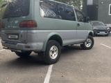 Mitsubishi Delica 1996 годаүшін3 800 000 тг. в Усть-Каменогорск – фото 4