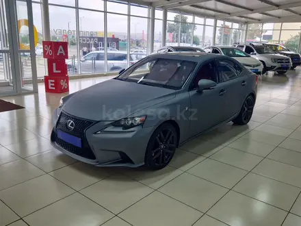 Lexus IS 200 2015 года за 9 450 000 тг. в Талдыкорган