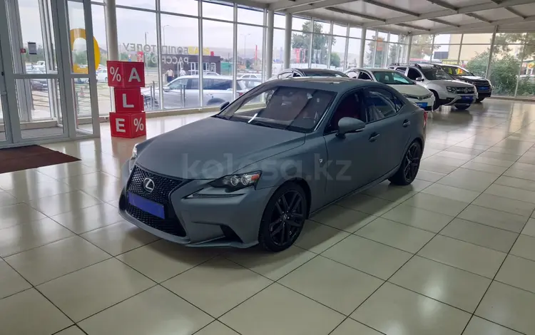 Lexus IS 200 2015 года за 9 450 000 тг. в Талдыкорган