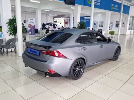 Lexus IS 200 2015 года за 9 450 000 тг. в Талдыкорган – фото 5