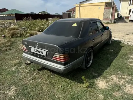 Mercedes-Benz E 280 1994 года за 2 400 000 тг. в Алматы – фото 4