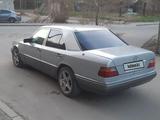 Mercedes-Benz E 220 1995 годаүшін1 700 000 тг. в Павлодар – фото 3