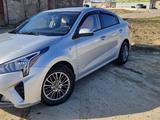 Kia Rio 2021 года за 7 400 000 тг. в Актобе