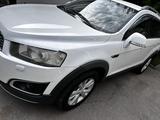 Chevrolet Captiva 2013 года за 5 500 000 тг. в Алматы – фото 2