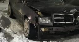 Mercedes-Benz E 300 1991 года за 900 000 тг. в Астана – фото 4