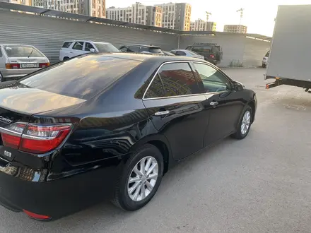 Toyota Camry 2015 года за 9 400 000 тг. в Астана – фото 4