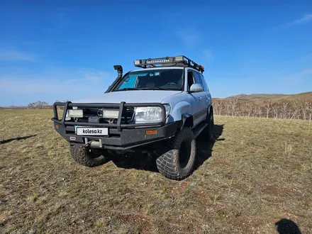 Toyota Land Cruiser 2002 года за 8 500 000 тг. в Астана – фото 2