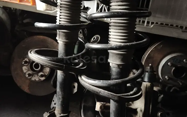 Амортизатор за 70 000 тг. в Алматы