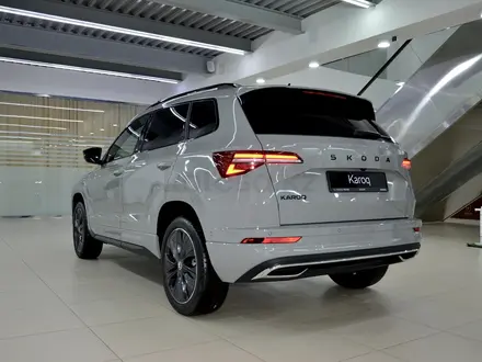Skoda Karoq Selection 2024 года за 14 990 000 тг. в Усть-Каменогорск – фото 3