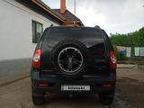 Chevrolet Niva 2012 годаүшін2 500 000 тг. в Атбасар – фото 3