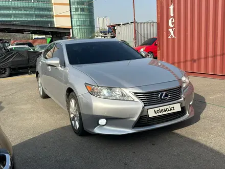 Lexus ES 300h 2013 года за 10 500 000 тг. в Алматы – фото 3