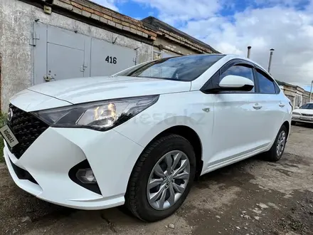 Hyundai Accent 2020 года за 6 500 000 тг. в Лисаковск – фото 2