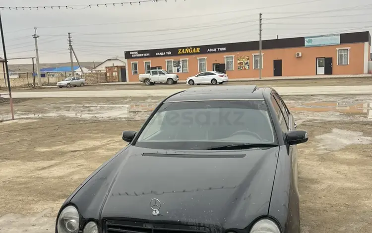 Mercedes-Benz E 320 2001 годаfor4 000 000 тг. в Актау