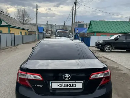 Toyota Camry 2012 года за 7 300 000 тг. в Актобе – фото 6