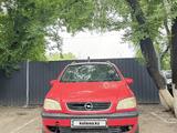 Opel Zafira 2001 годаүшін2 700 000 тг. в Алматы