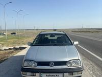 Volkswagen Golf 1998 годаүшін2 200 000 тг. в Тараз