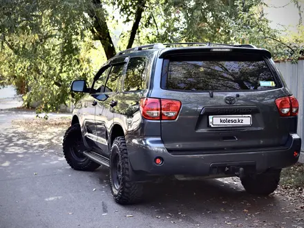 Toyota Sequoia 2009 года за 19 800 000 тг. в Алматы – фото 5