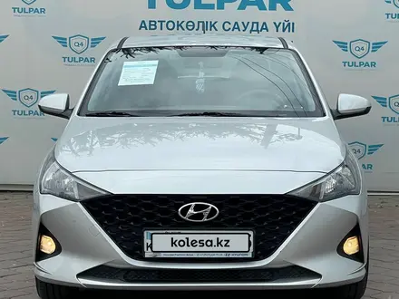 Hyundai Accent 2020 года за 8 890 000 тг. в Алматы – фото 2