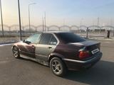 BMW 318 1994 годаfor950 000 тг. в Семей – фото 4