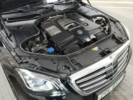 Mercedes-Benz S 63 AMG 2018 года за 52 000 000 тг. в Алматы – фото 19