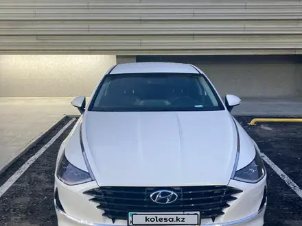 Hyundai Sonata 2020 года за 12 500 000 тг. в Астана