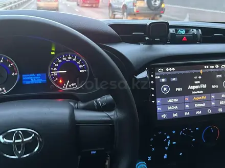Toyota Hilux 2019 года за 15 000 000 тг. в Алматы – фото 5