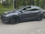 Tesla Model X 2022 года за 27 777 000 тг. в Алматы – фото 3