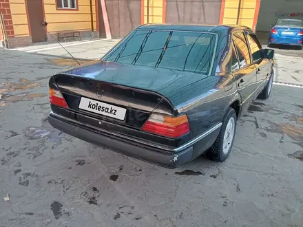 Mercedes-Benz E 200 1992 года за 950 000 тг. в Шиели