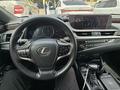 Lexus ES 300h 2020 года за 18 500 000 тг. в Алматы – фото 13