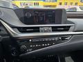 Lexus ES 300h 2020 года за 18 500 000 тг. в Алматы – фото 14