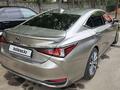 Lexus ES 300h 2020 года за 18 500 000 тг. в Алматы – фото 4