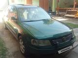 Volkswagen Passat 1999 года за 1 100 000 тг. в Алматы – фото 3