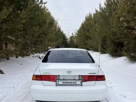Toyota Camry 2000 года за 2 600 000 тг. в Караганда – фото 5