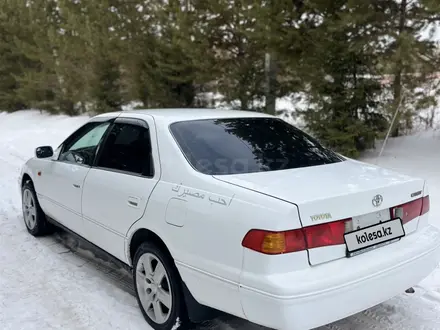 Toyota Camry 2000 года за 2 600 000 тг. в Караганда – фото 6