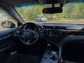 Toyota Camry 2020 года за 14 000 000 тг. в Костанай – фото 9