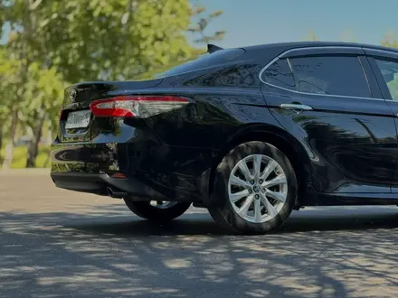 Toyota Camry 2020 года за 14 000 000 тг. в Костанай – фото 12
