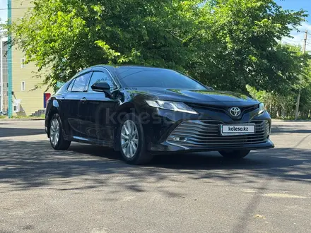 Toyota Camry 2020 года за 14 000 000 тг. в Костанай