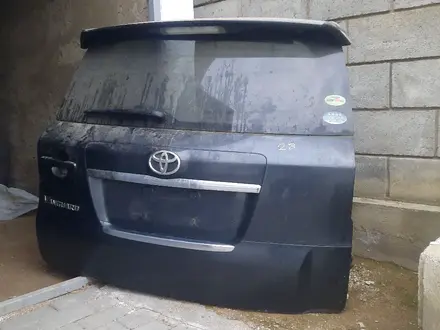 Крышка багажник Раф4 за 150 000 тг. в Алматы