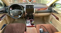 Toyota Camry 2013 года за 10 700 000 тг. в Актау