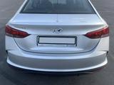 Бампер задний серебро Hyundai Accent 20-нвүшін34 000 тг. в Усть-Каменогорск