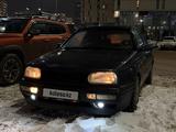 Volkswagen Golf 1995 годаүшін1 500 000 тг. в Астана – фото 2
