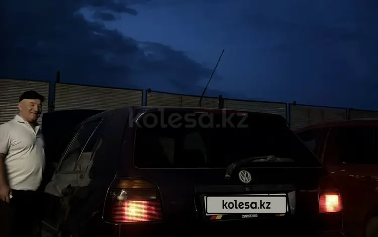 Volkswagen Golf 1995 годаүшін1 500 000 тг. в Астана