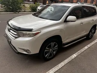 Toyota Highlander, 2012