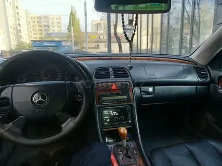 Mercedes-Benz CLK 320 1998 года за 3 500 000 тг. в Алматы – фото 6