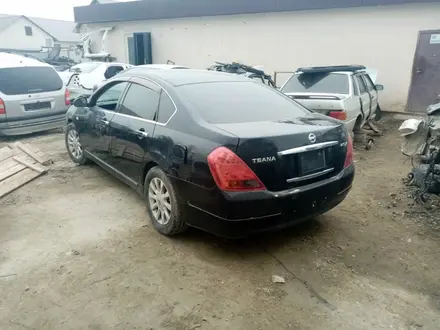 Nissan Teana 2007 года за 10 000 тг. в Атырау