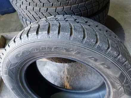 215/60R16 Goodyear за 100 000 тг. в Алматы – фото 5