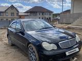 Mercedes-Benz C 180 2001 года за 2 800 000 тг. в Кокшетау – фото 3