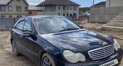 Mercedes-Benz C 180 2001 года за 2 700 000 тг. в Кокшетау – фото 3