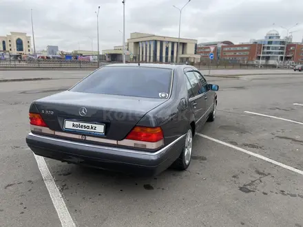 Mercedes-Benz S 320 1997 года за 6 300 000 тг. в Астана – фото 17